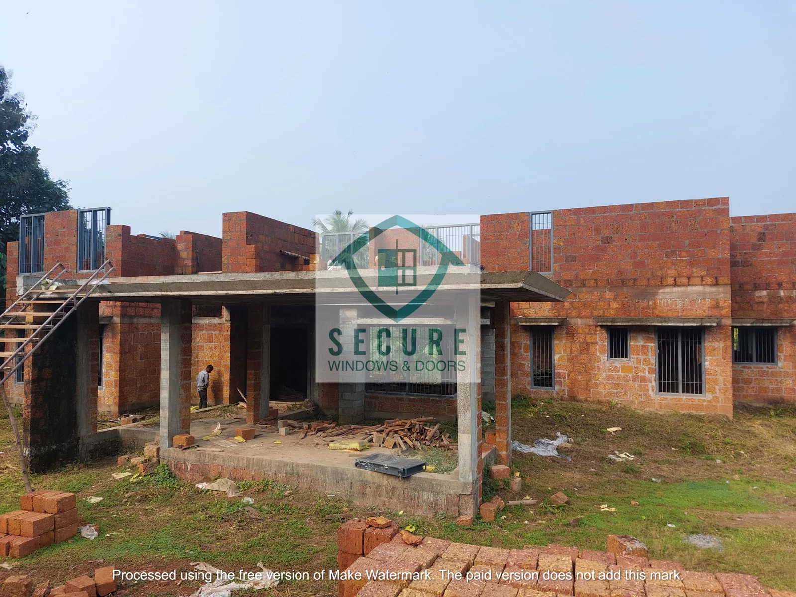 Kadampuzha red-brick home